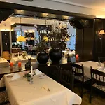 阿尔特波斯特酒店 酒店