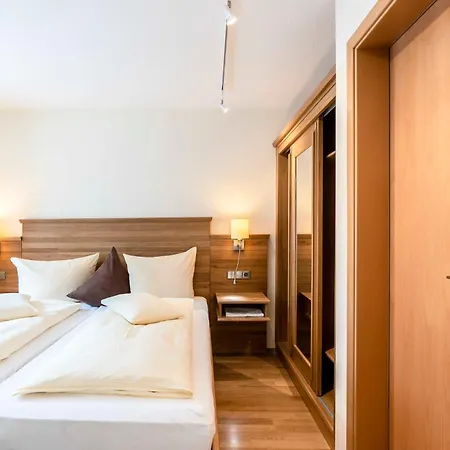 Alte Post Hotel *